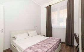 Bright & Functional Flat Lingotto